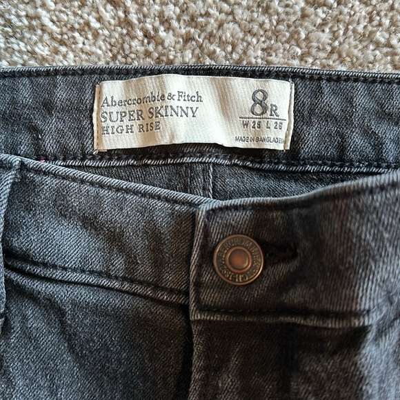 Abercrombie & Fitch Super Skinny High Rise Jeans - Picture 2 of 3